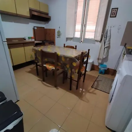 דירה In Zona