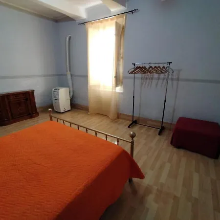 Appartamento In Zona